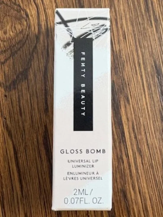 NEW- Fenty Beauty - Gloss Bomb Universal Lip - Picture 1 of 2